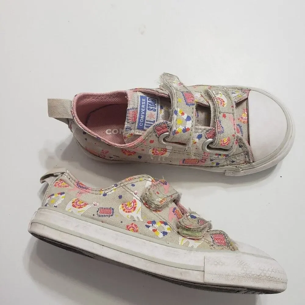 Converse Chuck Taylor‎ All Star Unisex Infant 8 Sneakers Llama Pattern Low Top